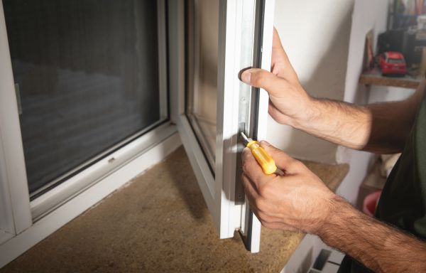 Cost of Dual Pane Window Repair in Mechanicsburg